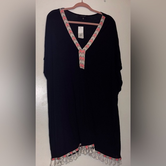 Primark Other - Black V-Neck coverup with Pink Accents